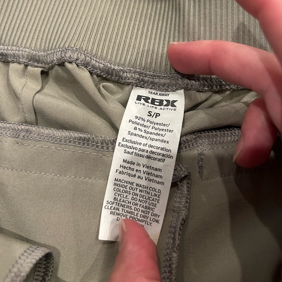 Reebok Women’s Athletic Pants Elastic Waist Size Small Light Green Gray - Picture 3 of 4